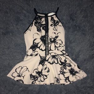 Black & White Flower Tank Blouse 🌸